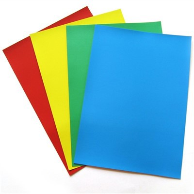 Kauçuk Manyetik Renkli Arka Yapışkanlı Manyetik Levha